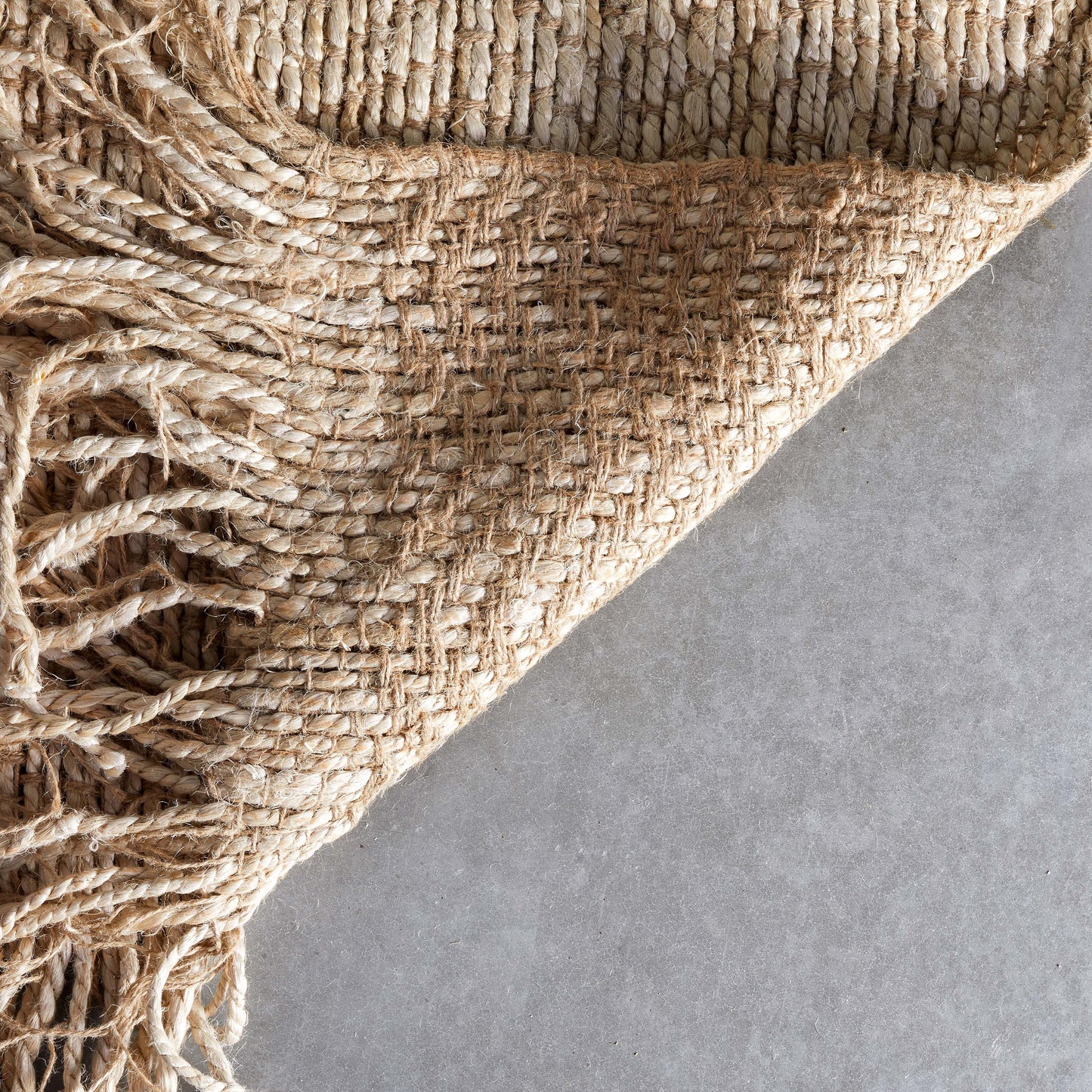 Lola Jute Chevron Natural Hand-Woven Chunky-Textured Rug ALE-12