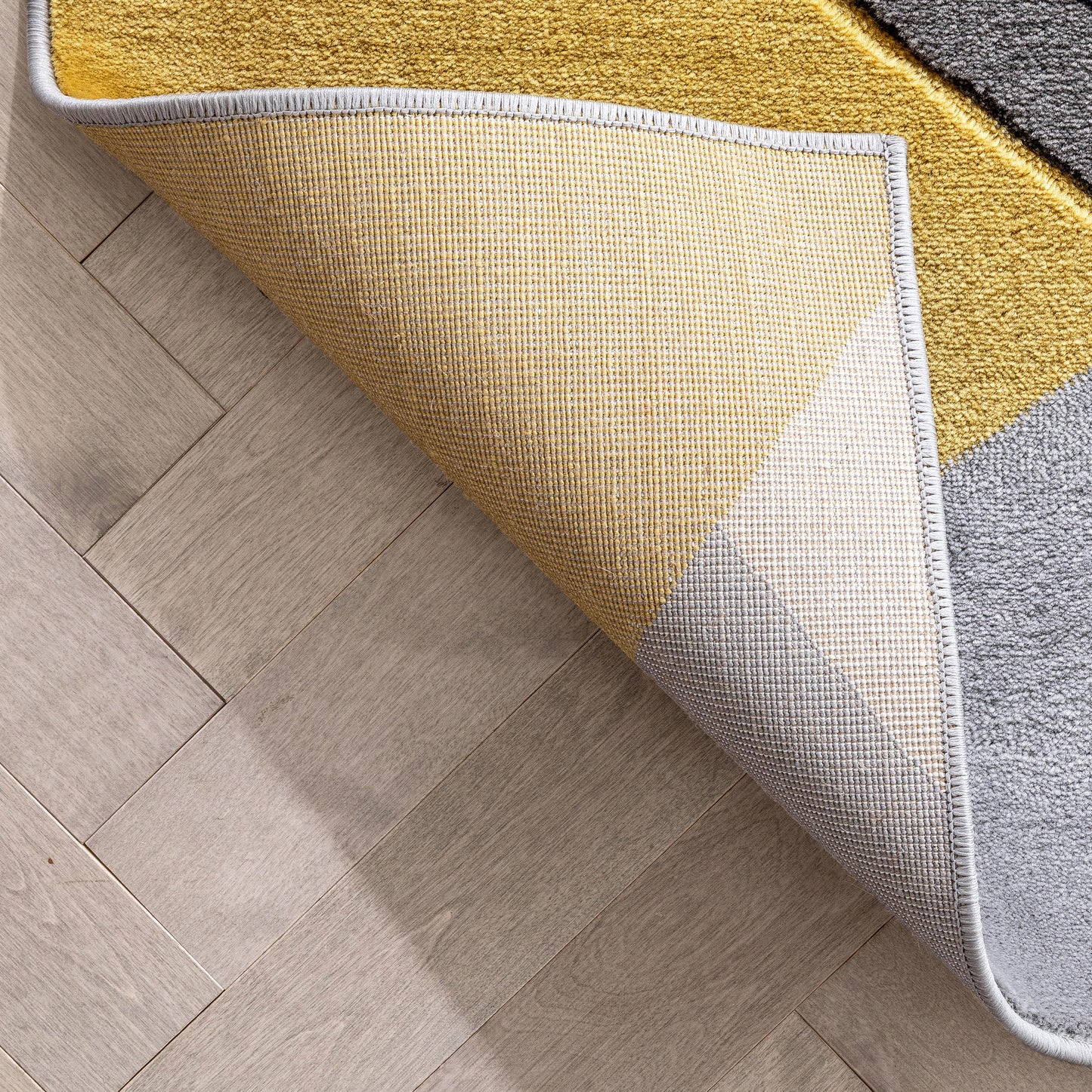 Nora Gold Modern Geometric Stripes 3D Textured Rug GV-81