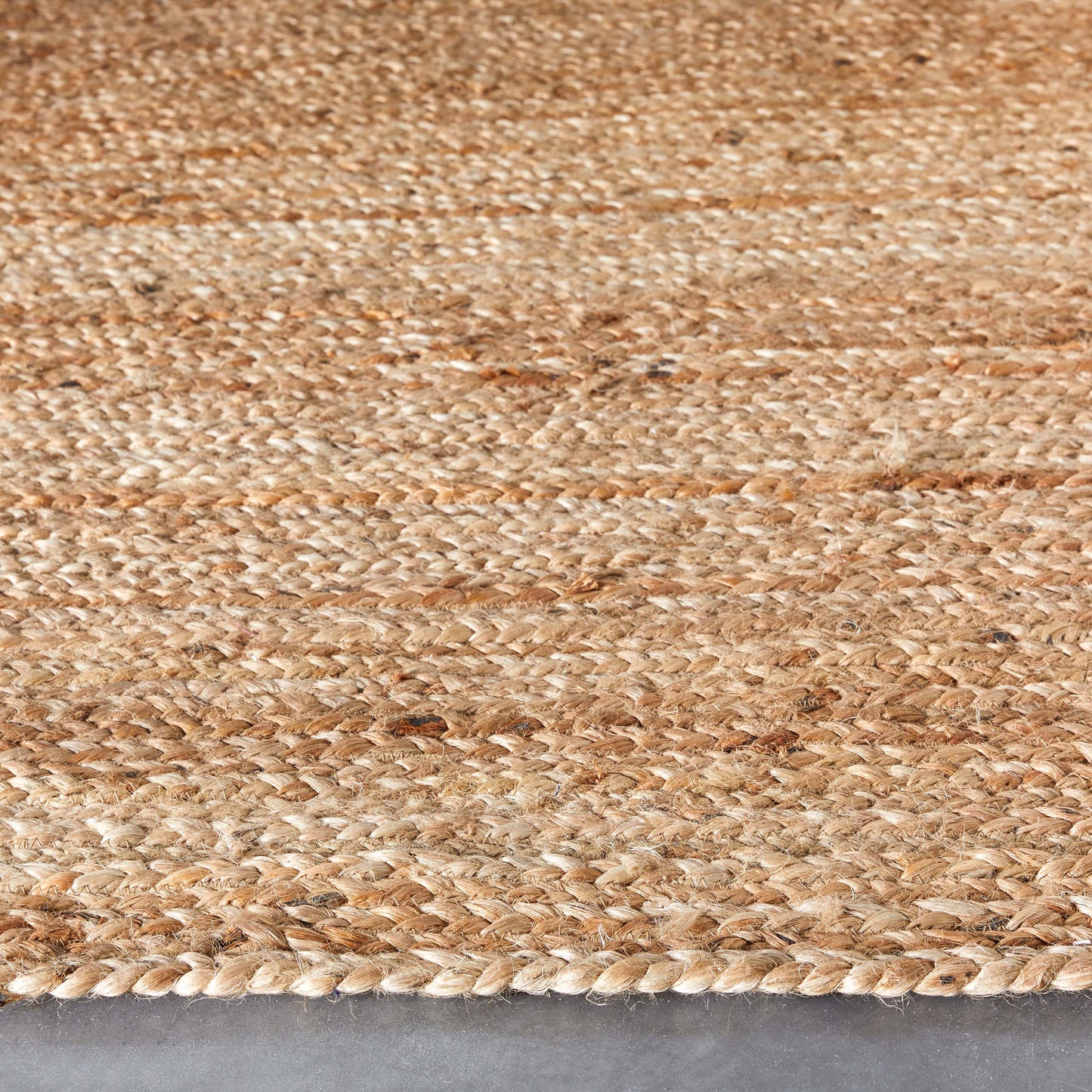Jemma Jute Braided Pattern Natural Hand-Woven Chunky-Textured Rug NOR-12