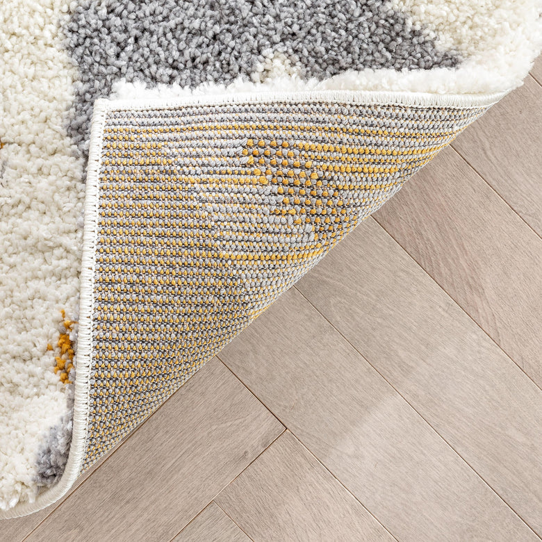 Kylar Nordic Chevron Pattern Yellow Shag Rug ARD-21