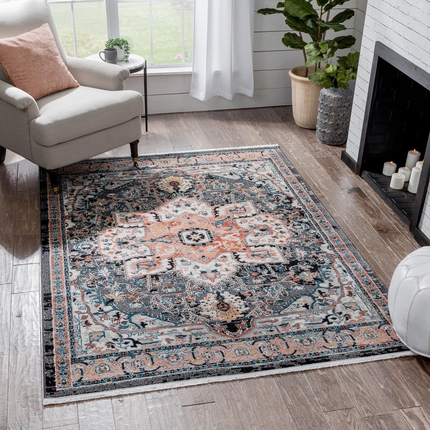 Minos Vintage Bohemian Oriental Floral Black Rug IND-83