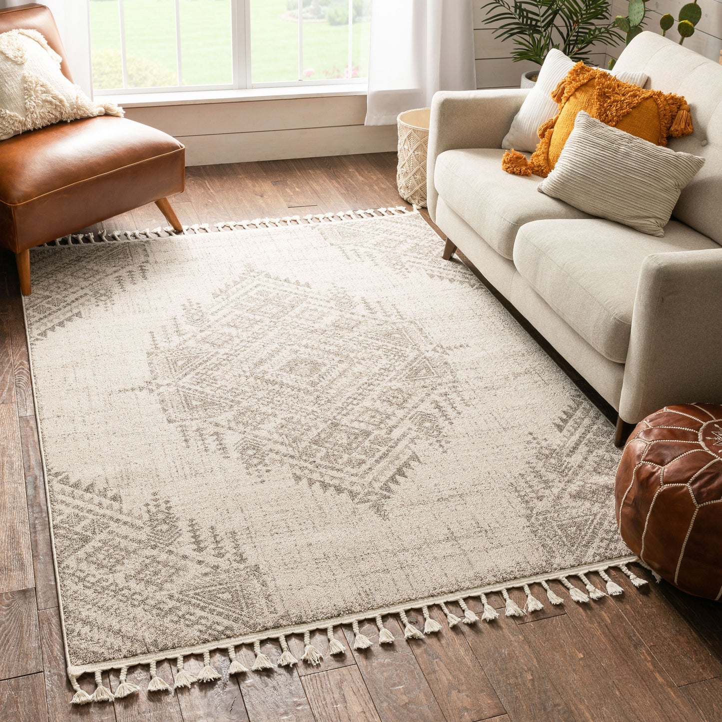 Anette Vintage Distressed Medallion Beige Kilim-Style Rug LDL-132