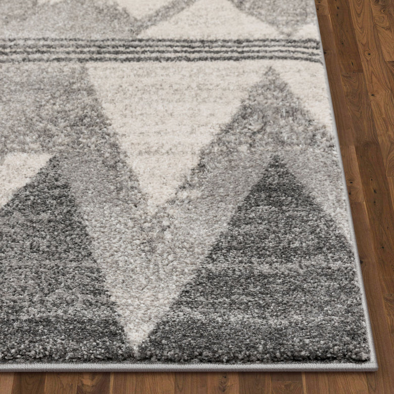 Minas Distressed Geometric Diamond Pattern Grey Rug LIS-97
