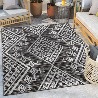 Cascade Tribal Diamond Pattern Indoor/Outdoor Grey Flat-Weave Rug MED-197