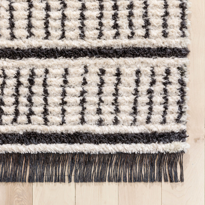 Viho Tribal Geometric Stripes Ivory High-Low Textured Pile Rug MYA-102