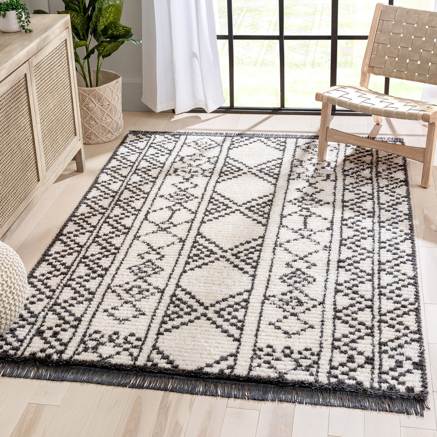 Tallulah Tribal Diamond Lattice Pattern Grey High-Low Textured Pile Rug MYA-37