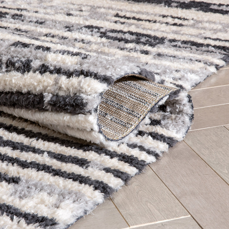 Sakari Moroccan Diamond Medallion Pattern Grey High-Low Textured Pile Rug MYA-77