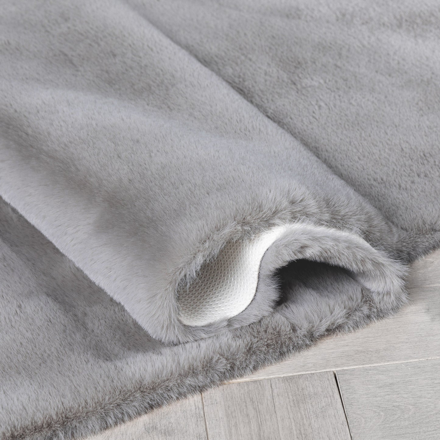 Crest Modern Glam Faux Fur Plush Grey Shag Rug OPA-17