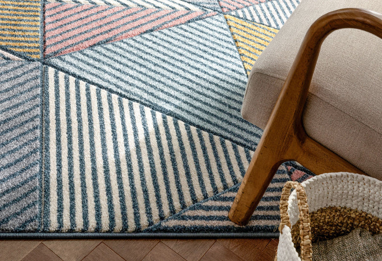 Lela Mid-Century Modern Geometric Traingle & Lines Multi Distressed High-Low Rug RU-241