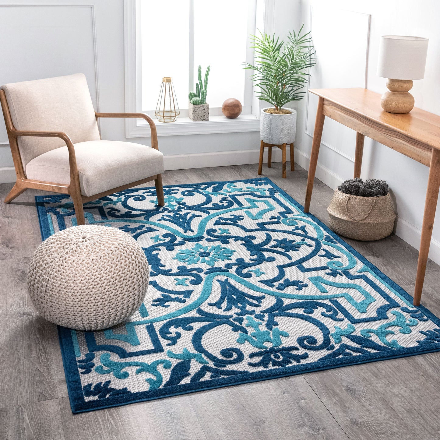 Toma Blue Victorian Geometric Rug VAL-34